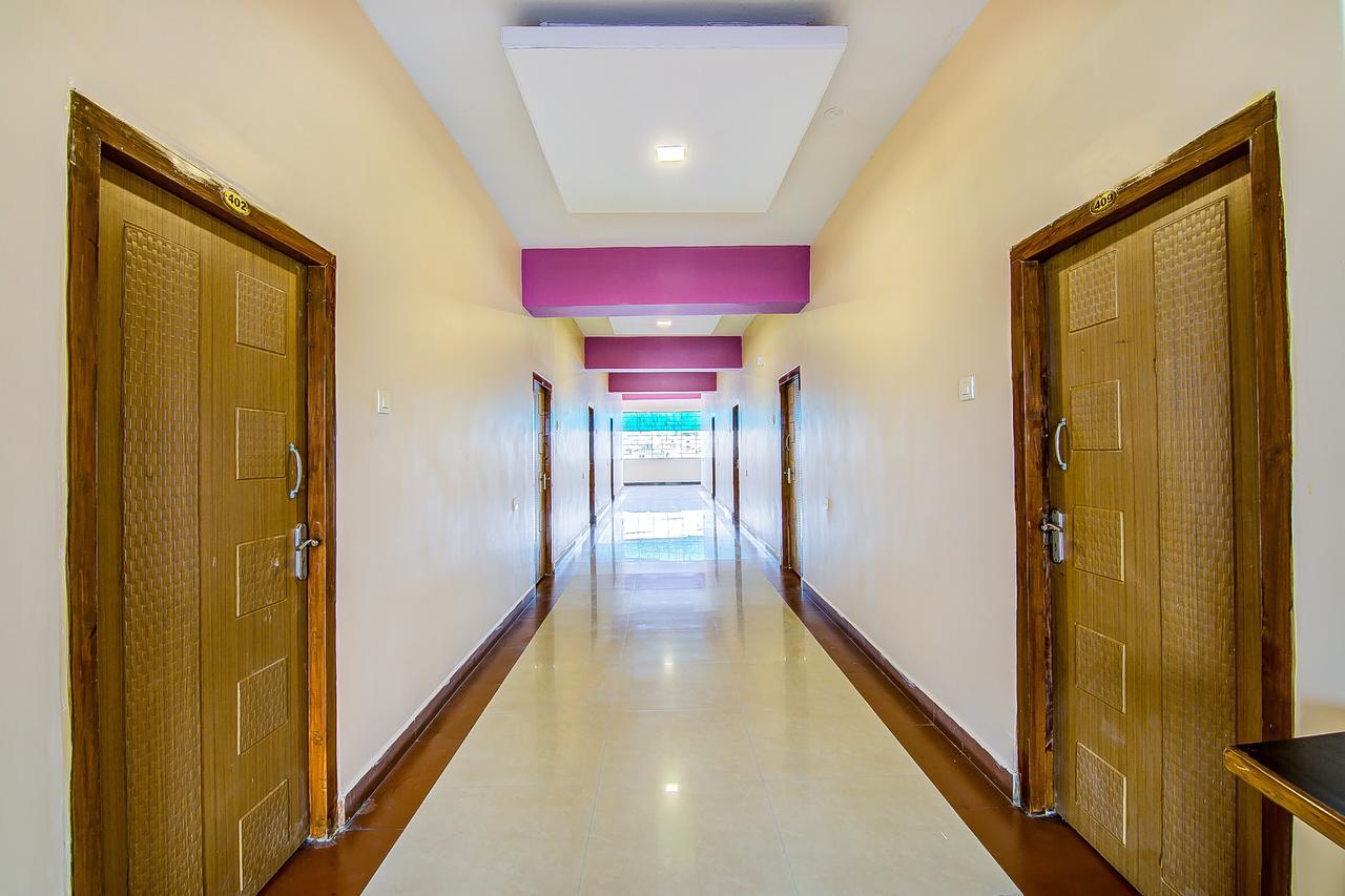 Oyo 15019 Savera Function Hall Visakhapatnam Exterior photo